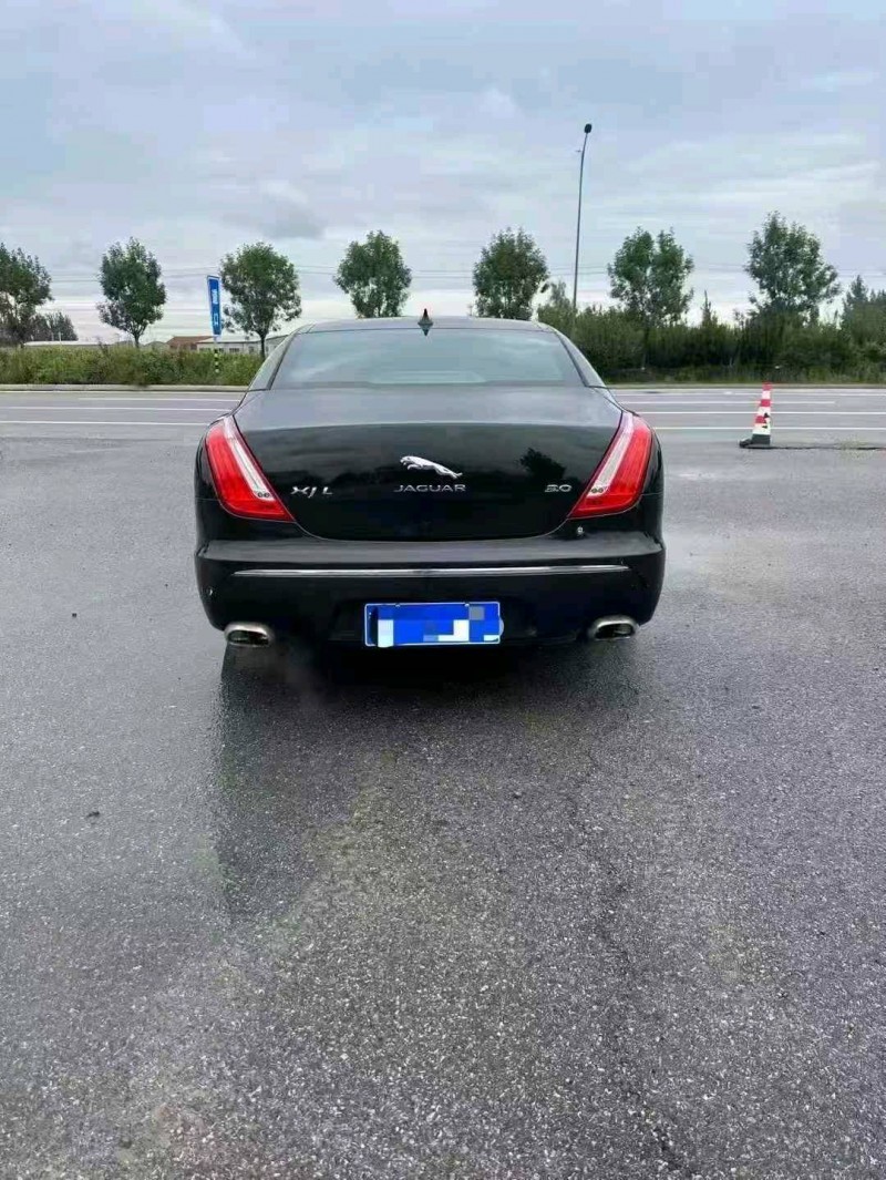 张家口16年捷豹XJL9