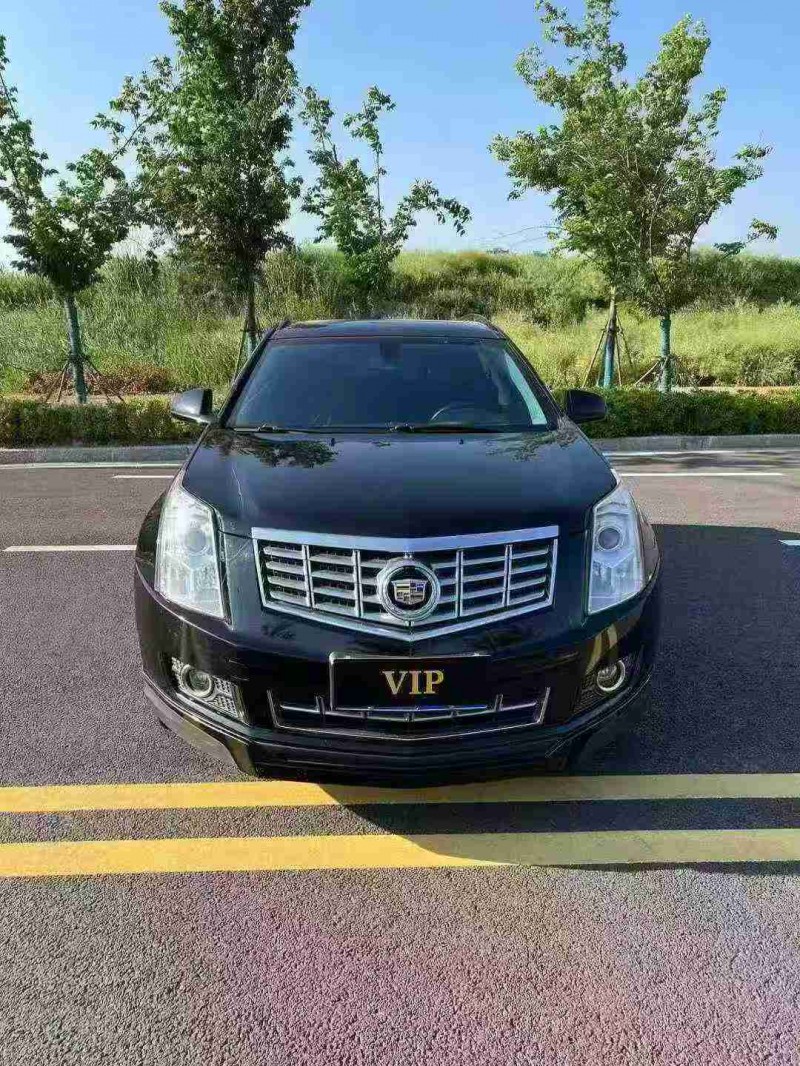 宿迁16年凯迪拉克SRX1