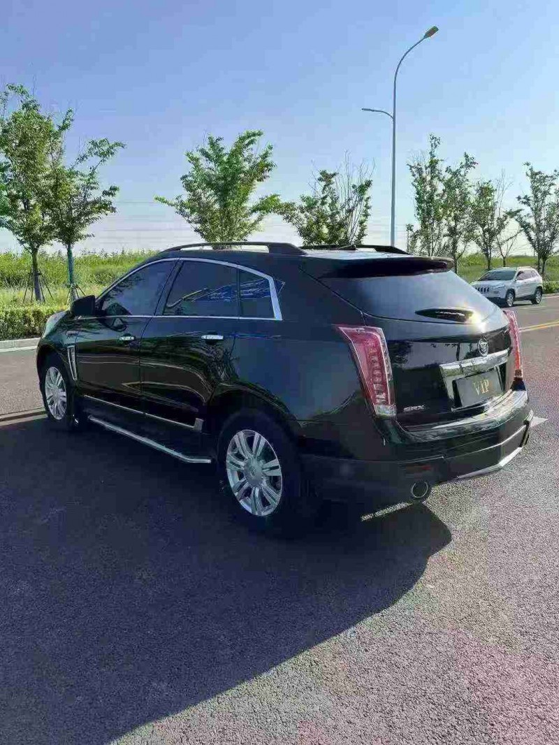 宿迁16年凯迪拉克SRX7