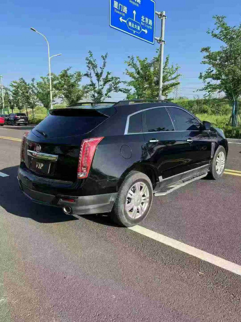 宿迁16年凯迪拉克SRX8