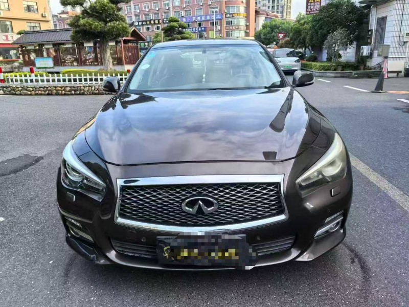 嘉兴16年英菲尼迪Q50L1