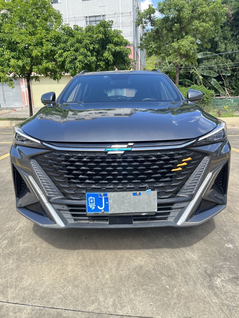 中山23年长安汽车欧尚1