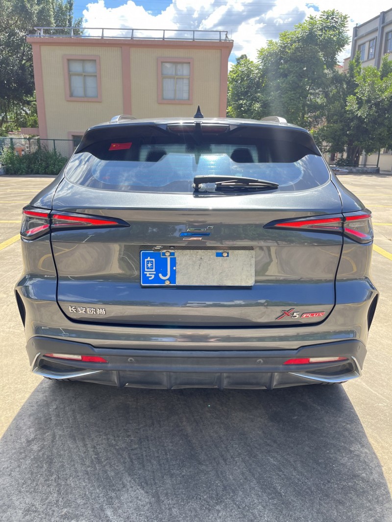 中山23年长安汽车欧尚9