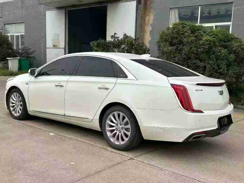 宿迁18年凯迪拉克XTS8