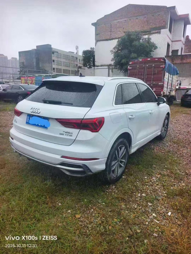 西安22年奥迪Q37