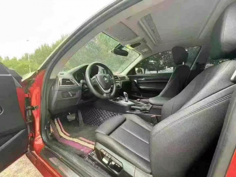 邢台20年宝马2系4