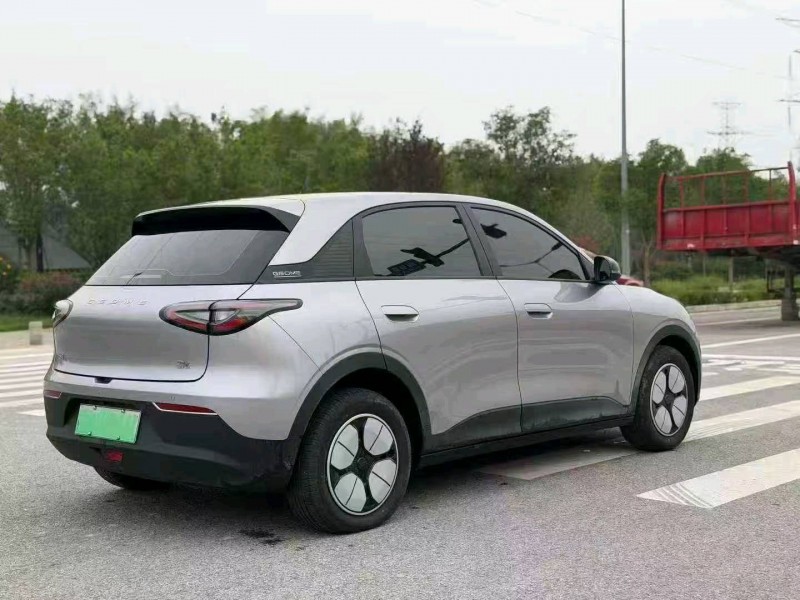 宝鸡25年吉利远程9