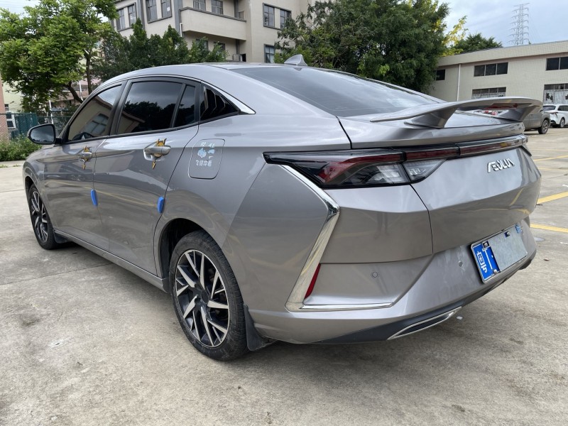 中山21年东风奕炫5