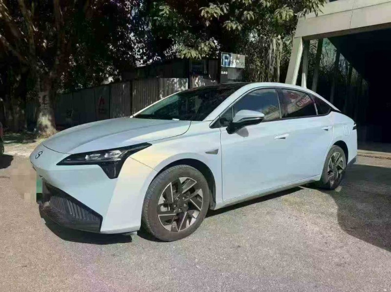 重庆23年传祺埃安S2