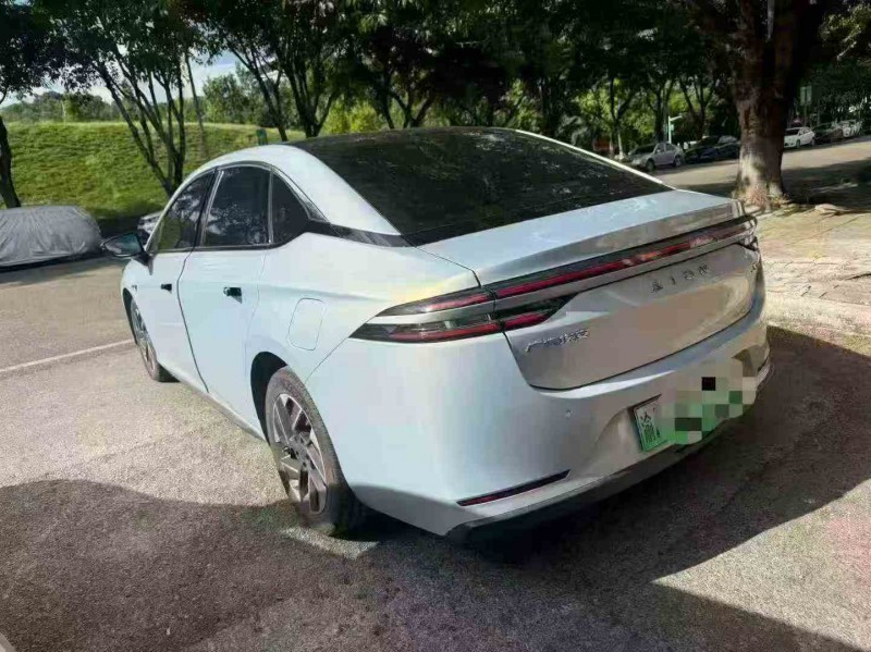 重庆23年传祺埃安S7