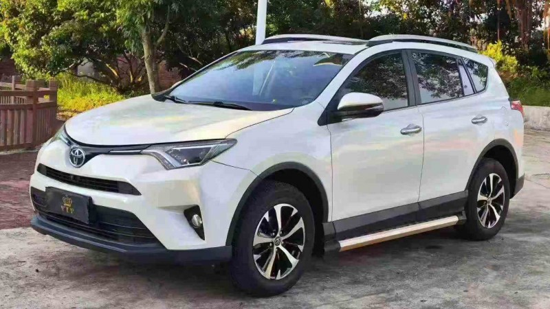 湛江17年丰田RAV4荣放3