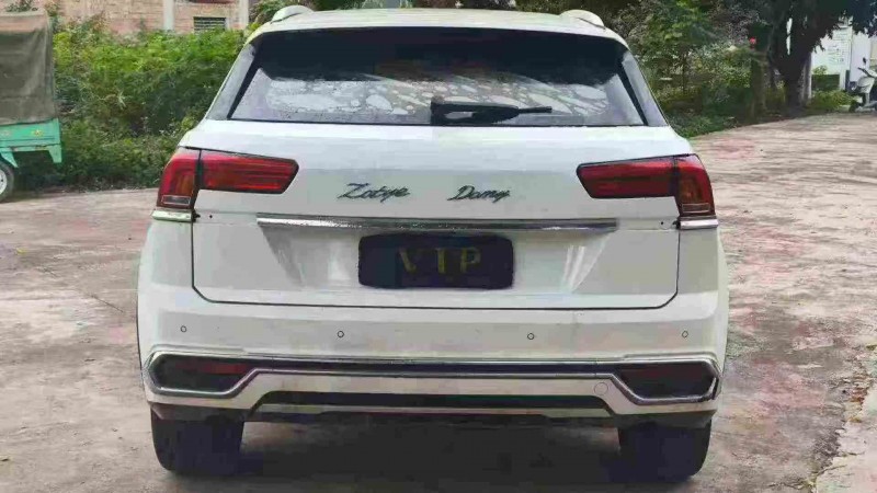 汕头17年众泰大迈X79