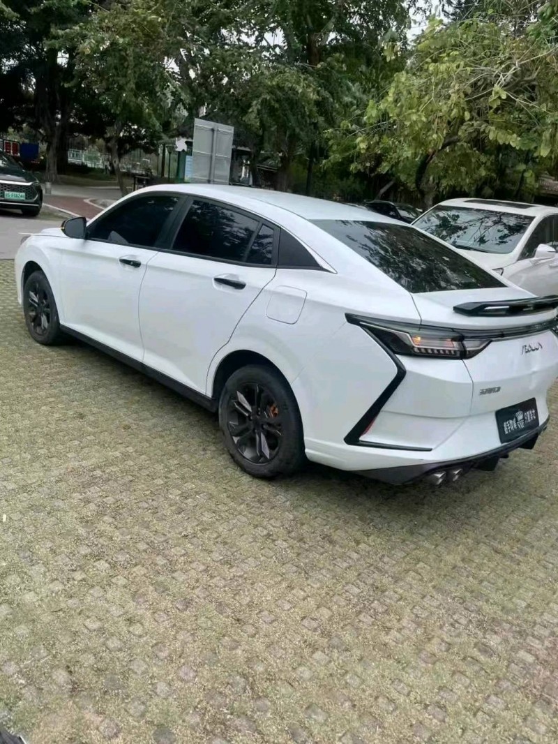 深圳24年东风奕炫8