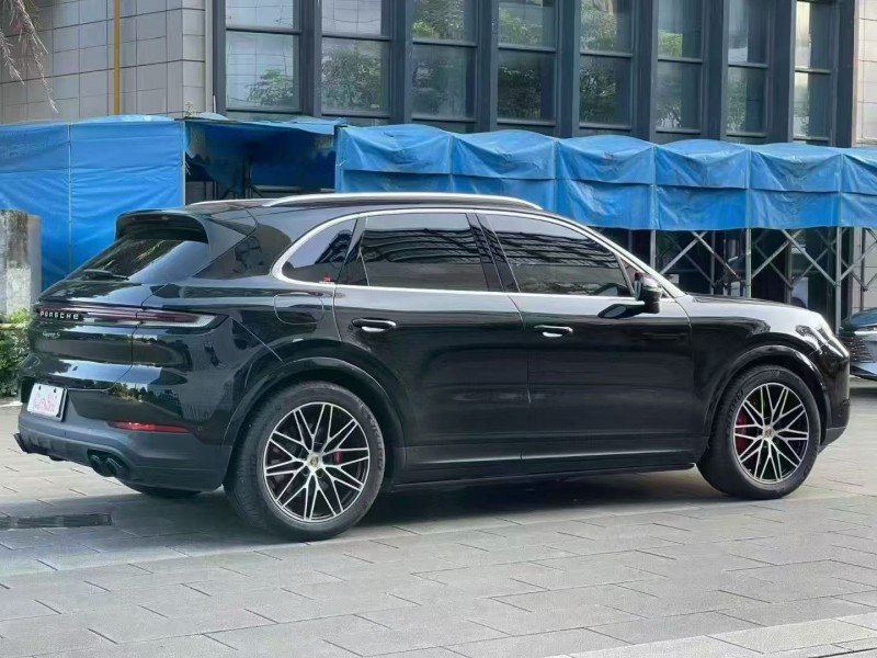 佛山24年保时捷卡宴7