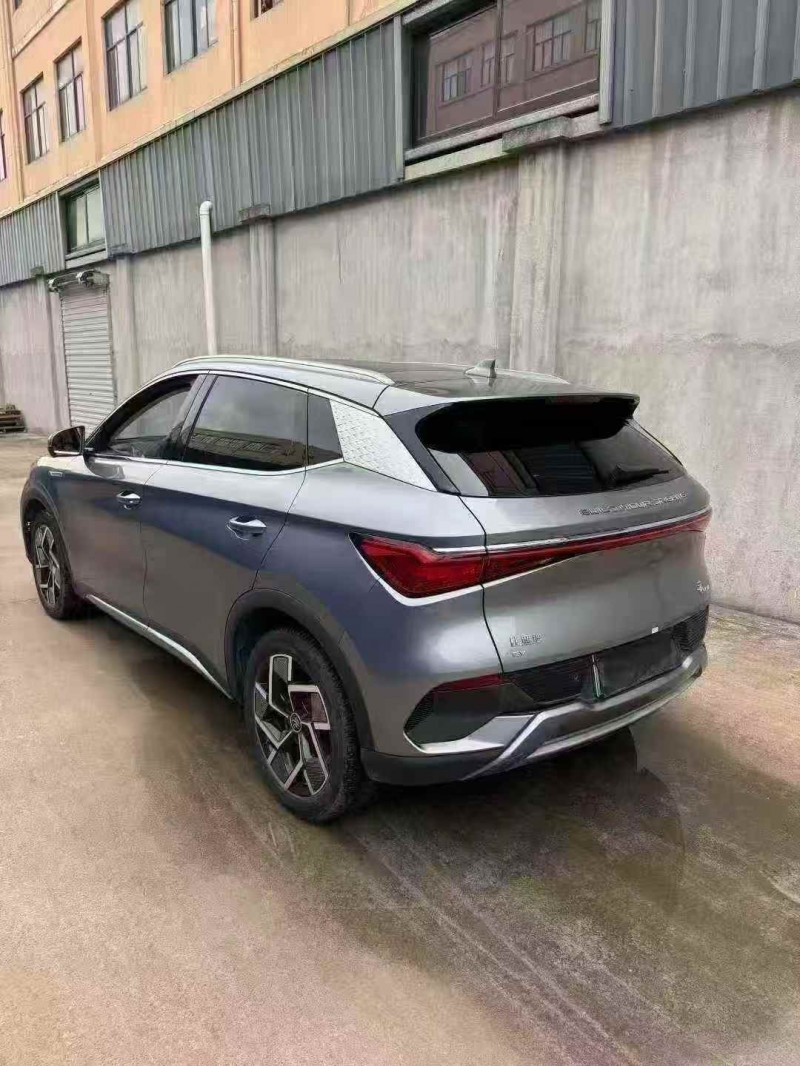 温州23年比亚迪元8