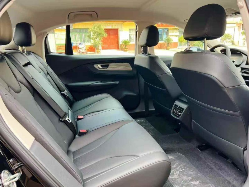 枣庄25年红旗E-QM55