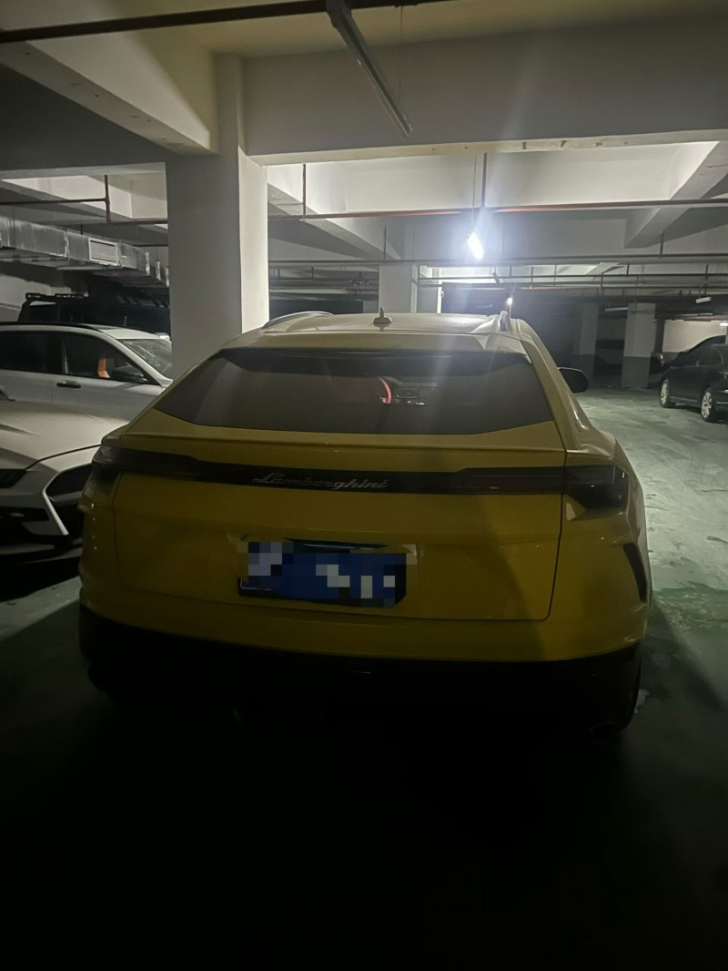 深圳23年兰博基尼Urus7