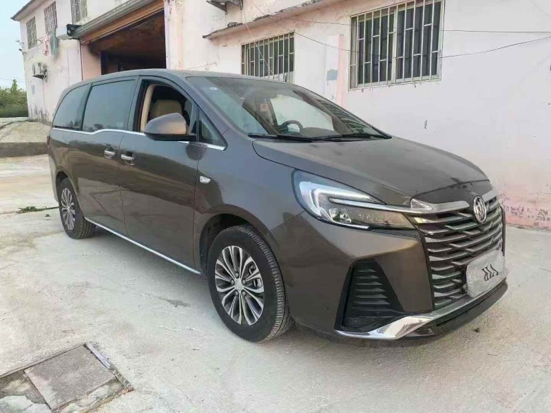 青岛24年别克GL82