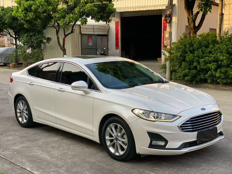 中山21年福特蒙迪欧2