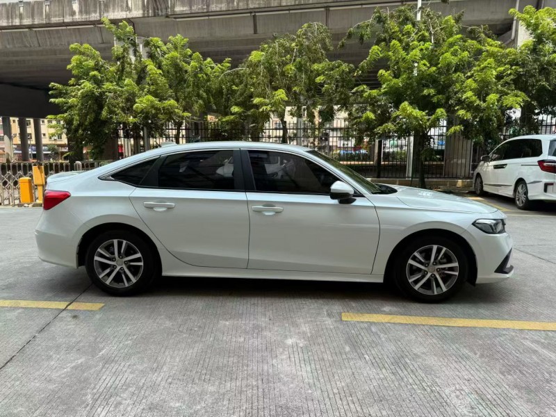 东莞23年本田思域8