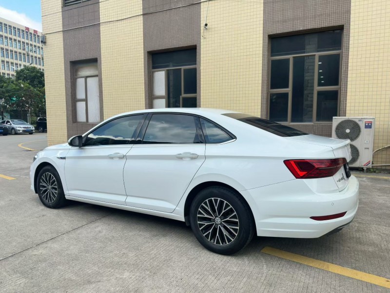 东莞20年大众速腾8