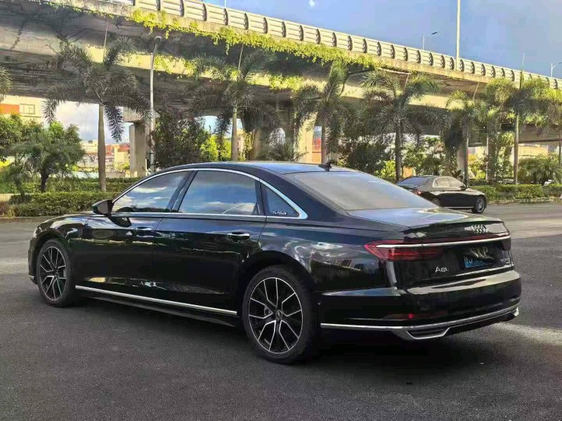 漳州21年奥迪A8L7