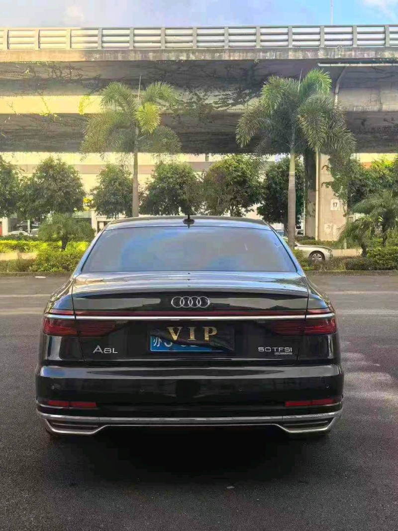 漳州21年奥迪A8L9