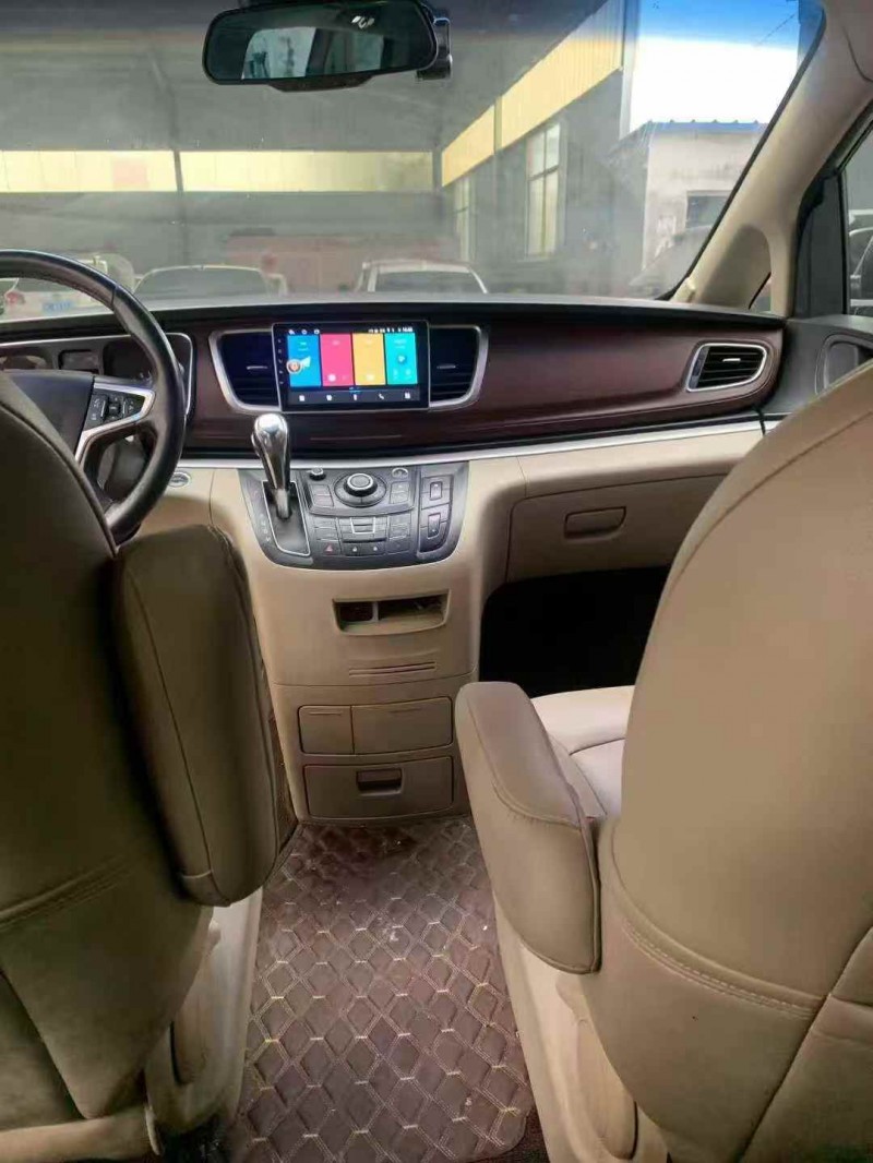 济南17年别克GL85