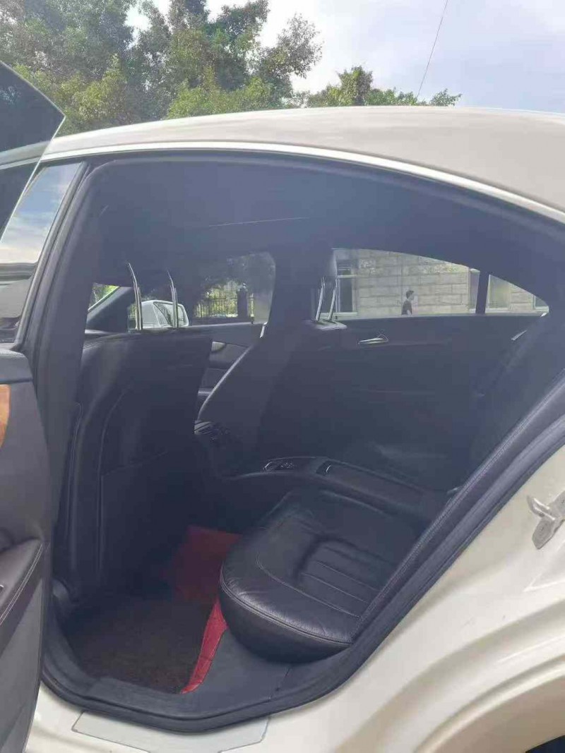 漳州15年奔驰CLS7