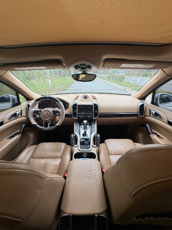 邯郸15年保时捷卡宴4