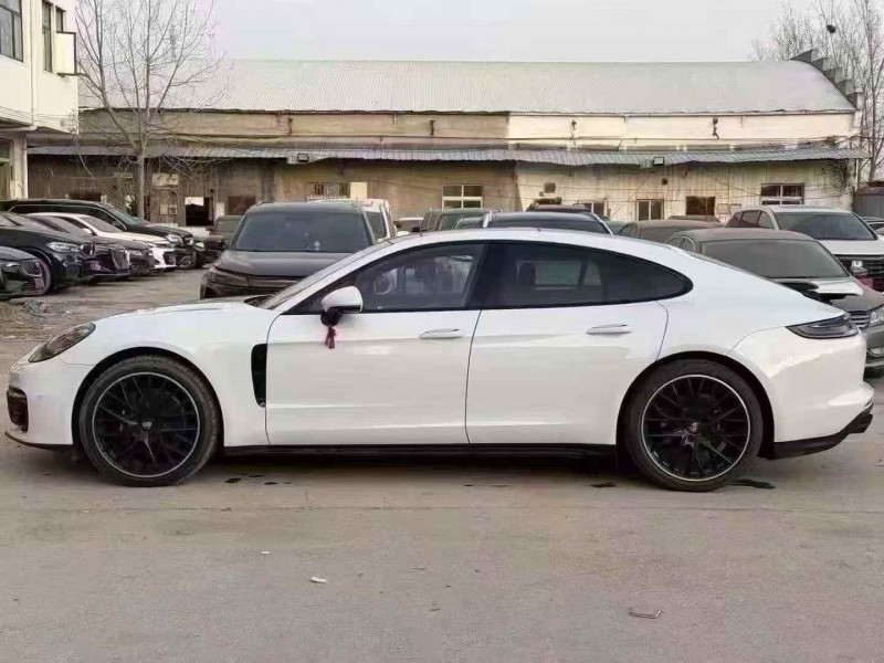 安阳24年保时捷帕拉梅拉4