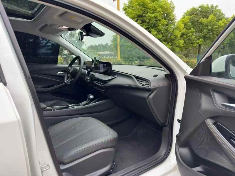 徐州24年别克威朗5