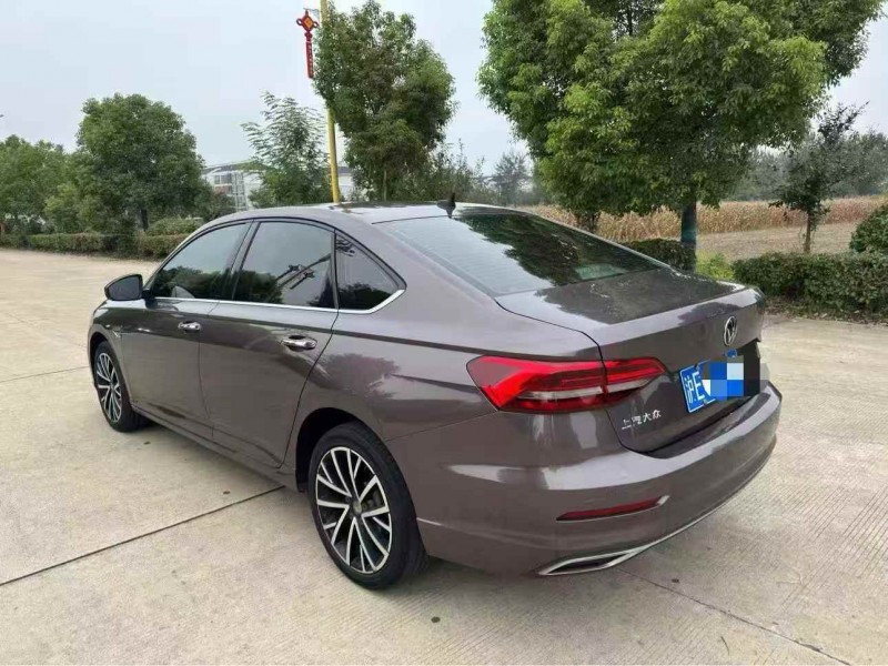 苏州20年大众朗逸9