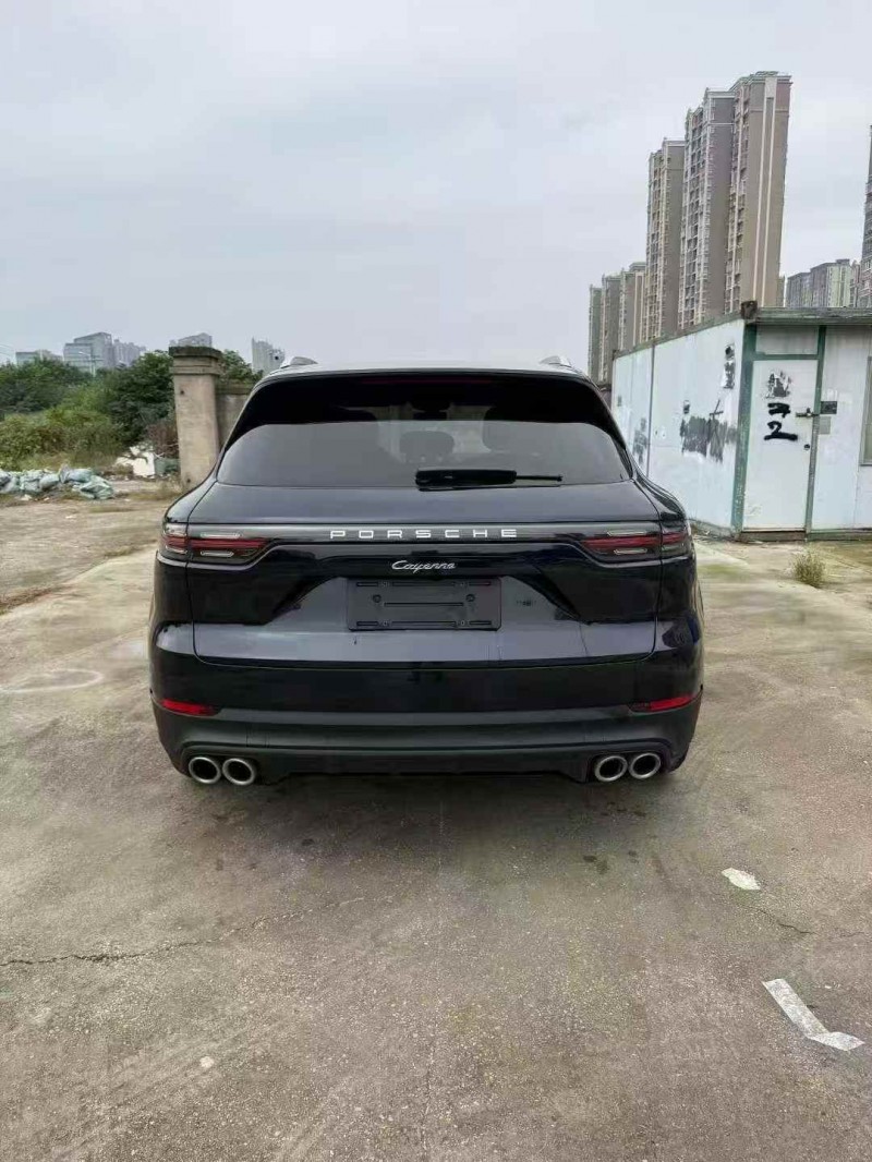 徐州20年保时捷卡宴9