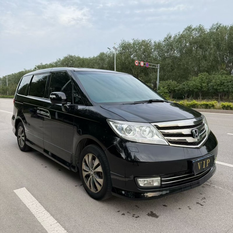 枣庄13年本田艾力绅2