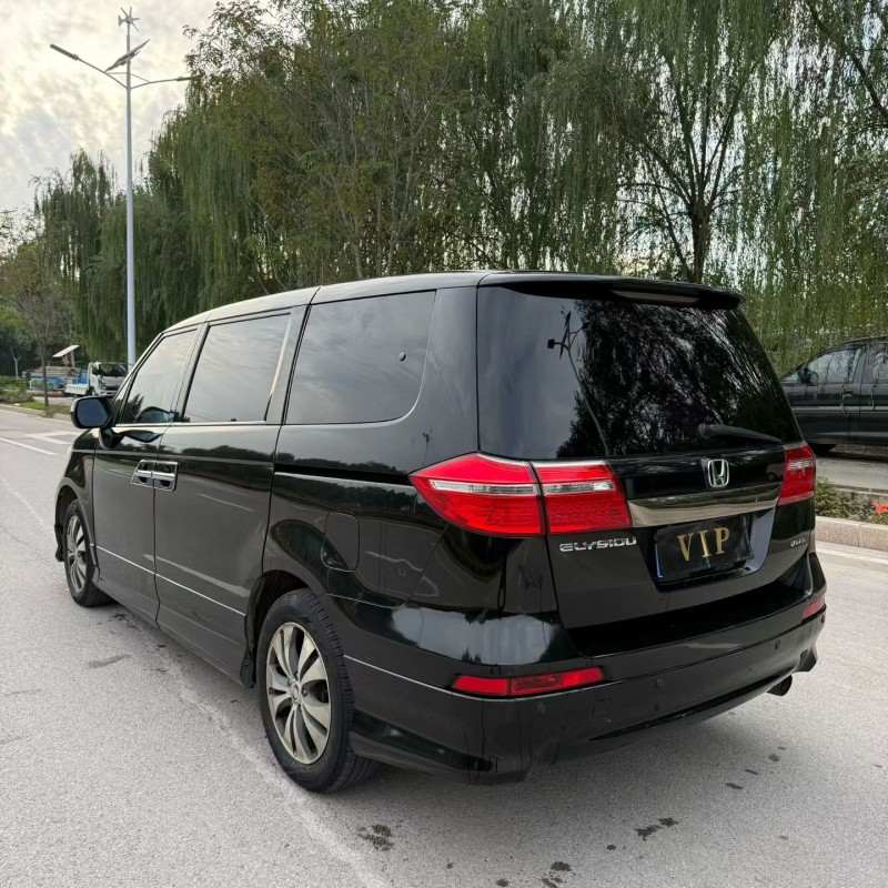 枣庄13年本田艾力绅8