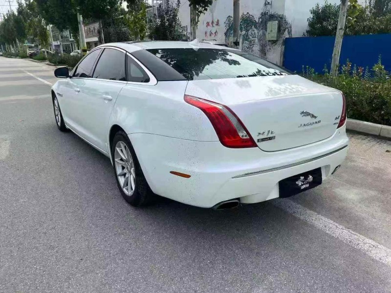 淄博16年捷豹XJL8