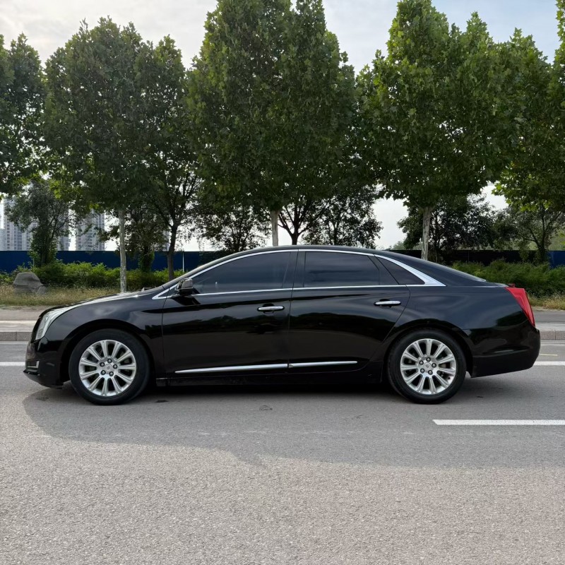 枣庄15年凯迪拉克XTS7