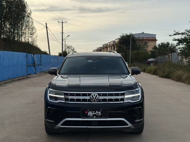 青岛22年大众途昂1