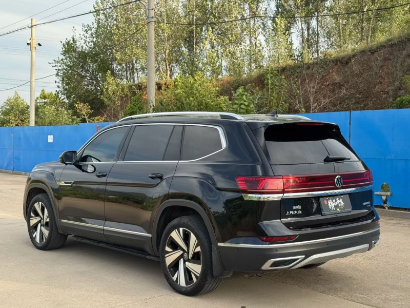 青岛22年大众途昂7