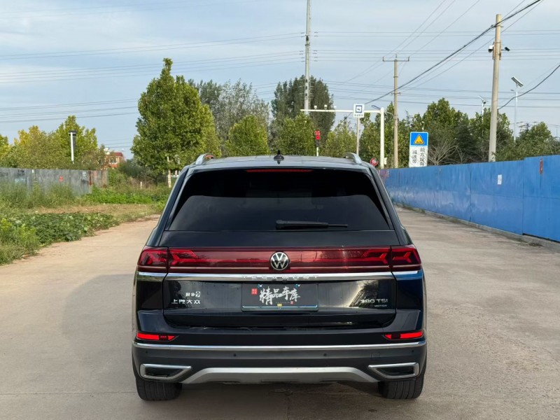 青岛22年大众途昂9