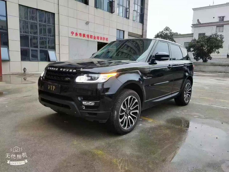 岳阳15年路虎揽胜运动2