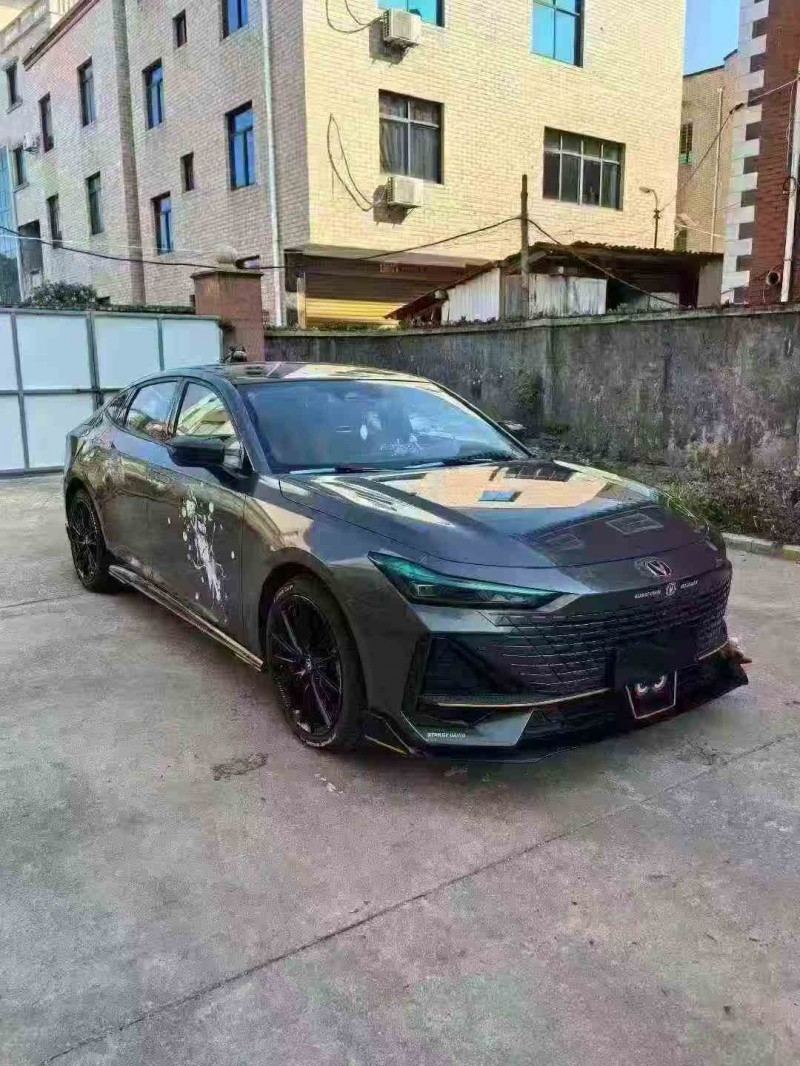 厦门24年长安汽车UNI3