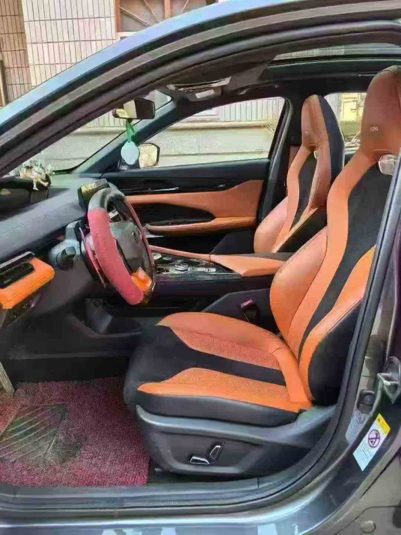 厦门24年长安汽车UNI4