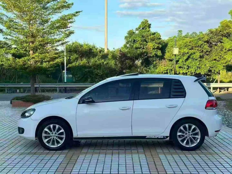 珠海12年大众高尔夫2