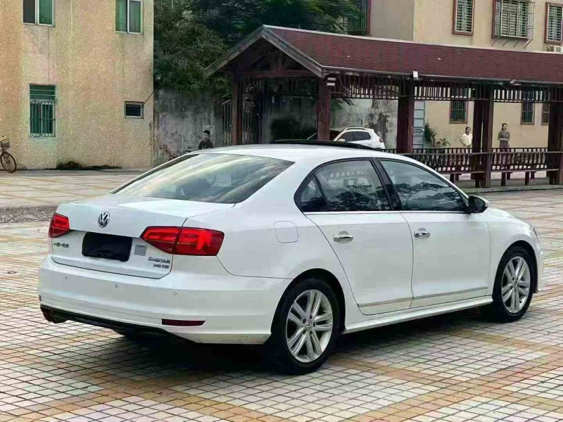 珠海19年大众速腾8