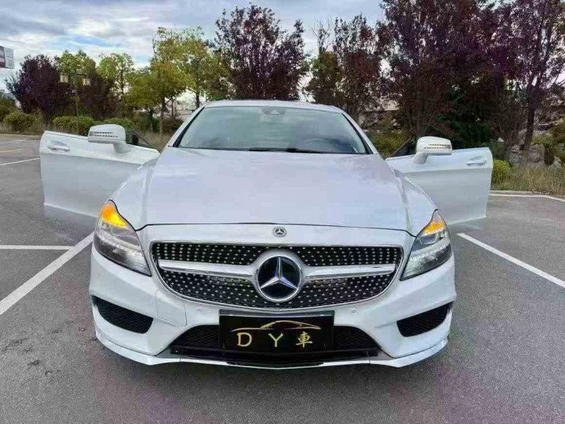 昭通16年奔驰CLS1