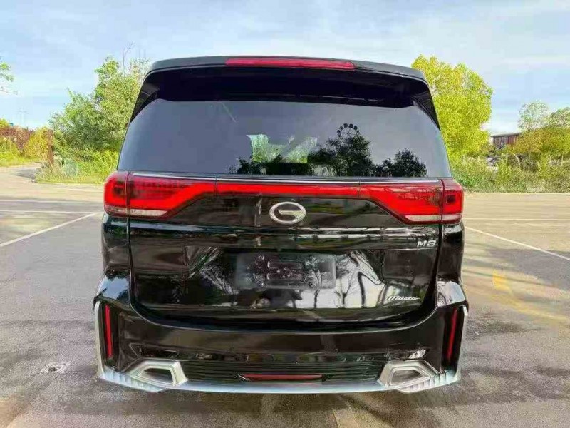 保山21年传祺M85