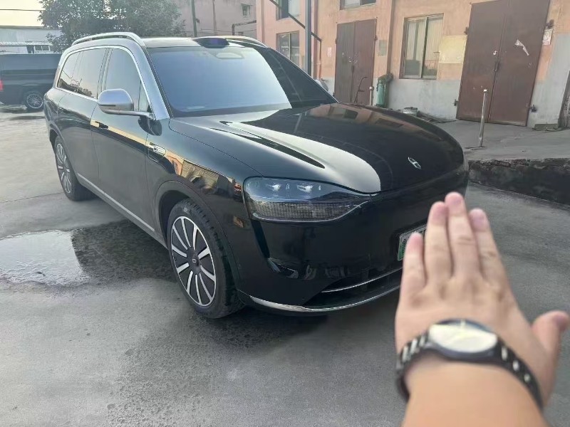 济宁24年华为智选赛力斯3