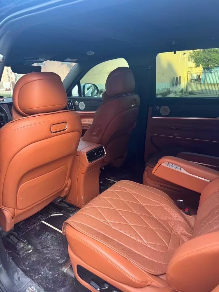 济宁24年华为智选赛力斯7